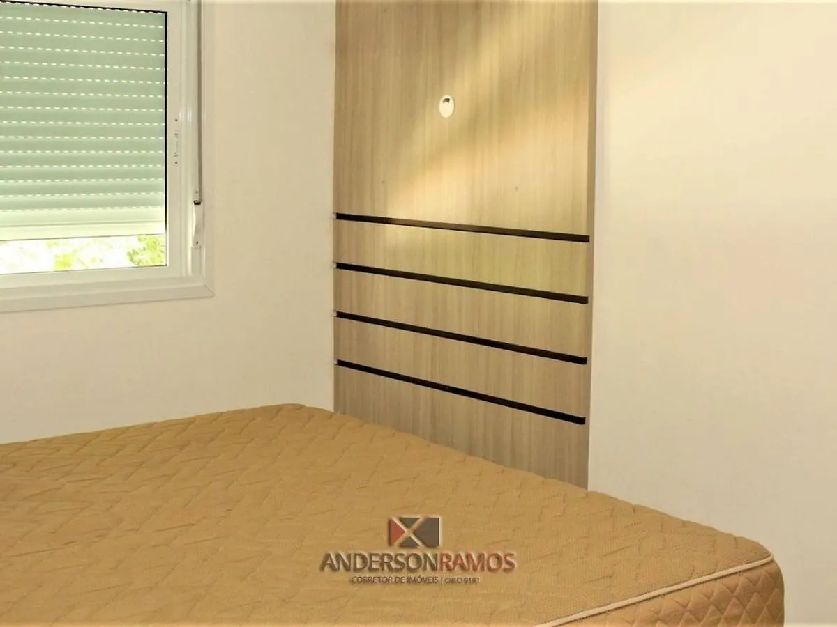 1049 - Praia De Bombinhas Locacao De Temporada - Residencial Egidio Pinheiro Apto 305 B Apartment