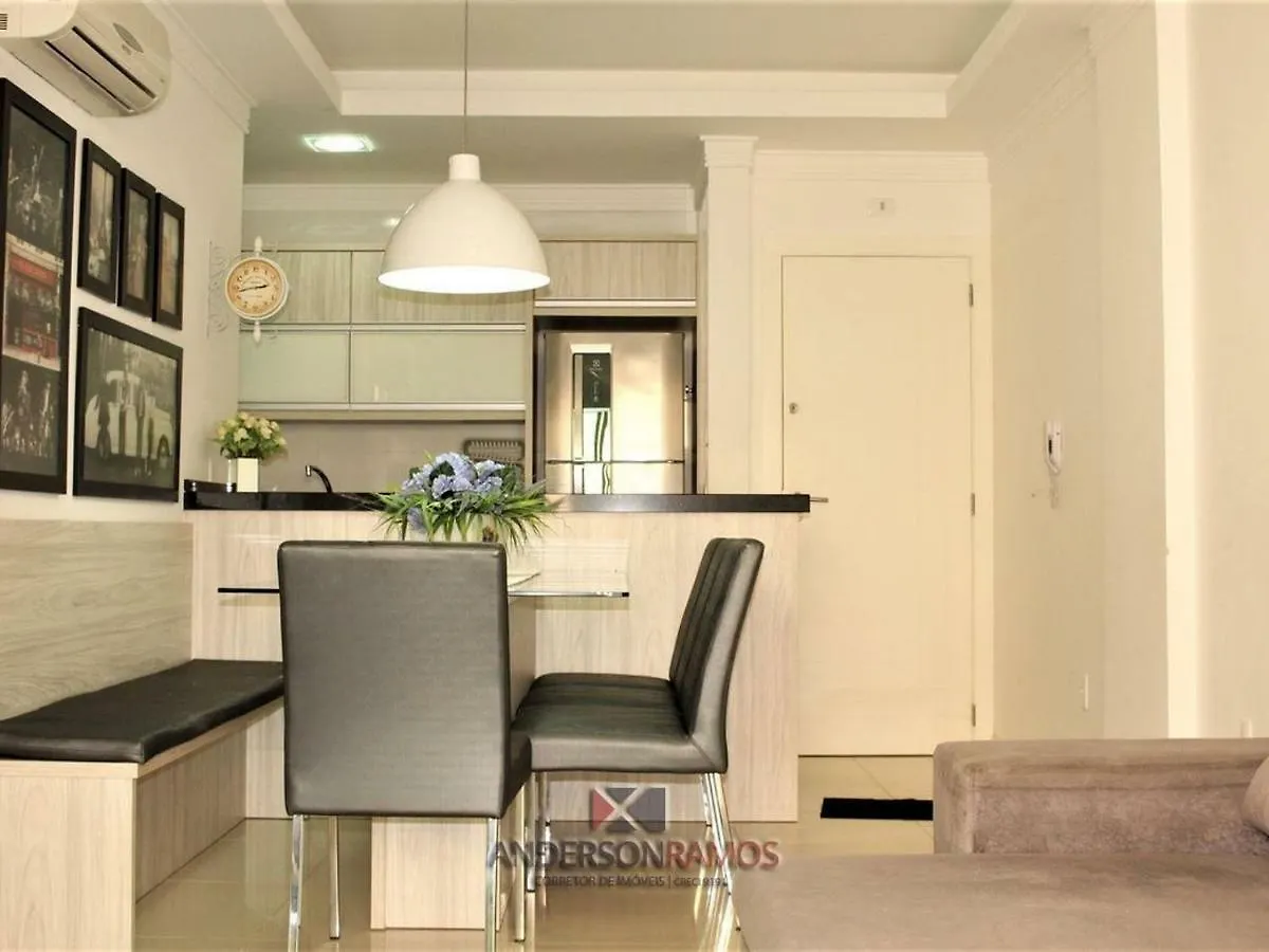 1049 - Praia De Bombinhas Locacao De Temporada - Residencial Egidio Pinheiro Apto 305 B Apartment
